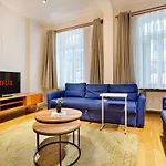 דירה A Modernized In The Historic Area Of