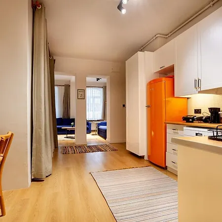 Daire A Modernized In The Historic Area Of