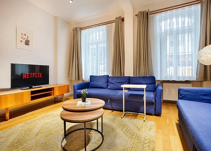 Daire A Modernized In The Historic Area Of