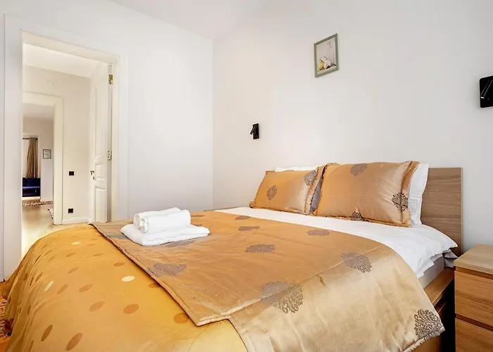 A Modernized In The Historic Area Of Daire